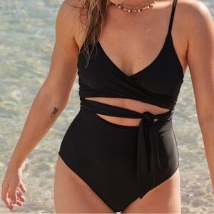 Aerie wrap full coverage one piece monokini NWT